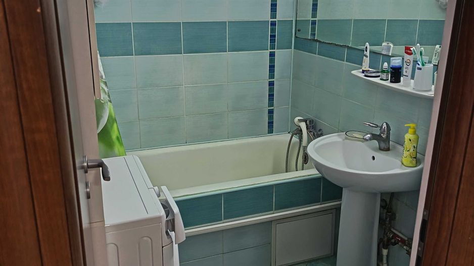 Apartament 4 camere, decomandat, 75 mp, Calea Grivitei, iesire metrou - Poză 6