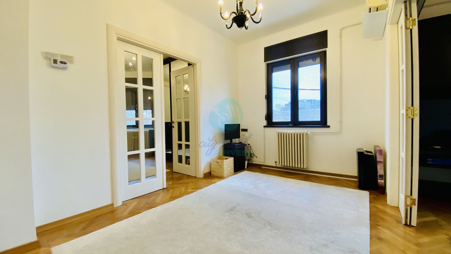 Apartament tip duplex in vila cu gradina - Poză 2