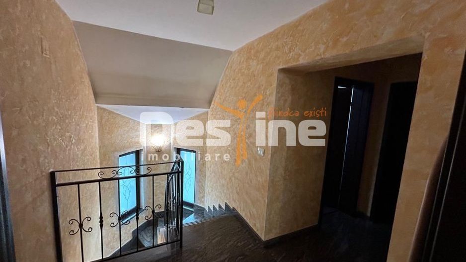 Casa cu piscina Fermelor 840mp teren  285.000€ - Poză 12