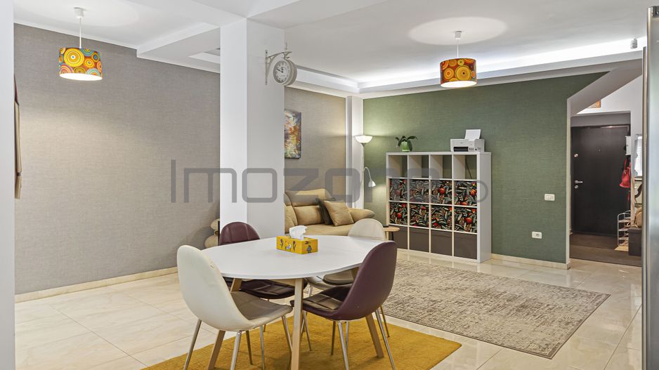 str. Cosmina, metrou Raul Doamnei, Vila, 4 camere, MOBILATA, UTILATA, COMISION 0 - Poză 4