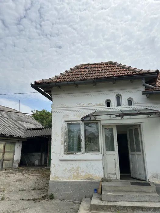 Vanzare casa cu teren, Stefanesti, Goleasca - Poză 4