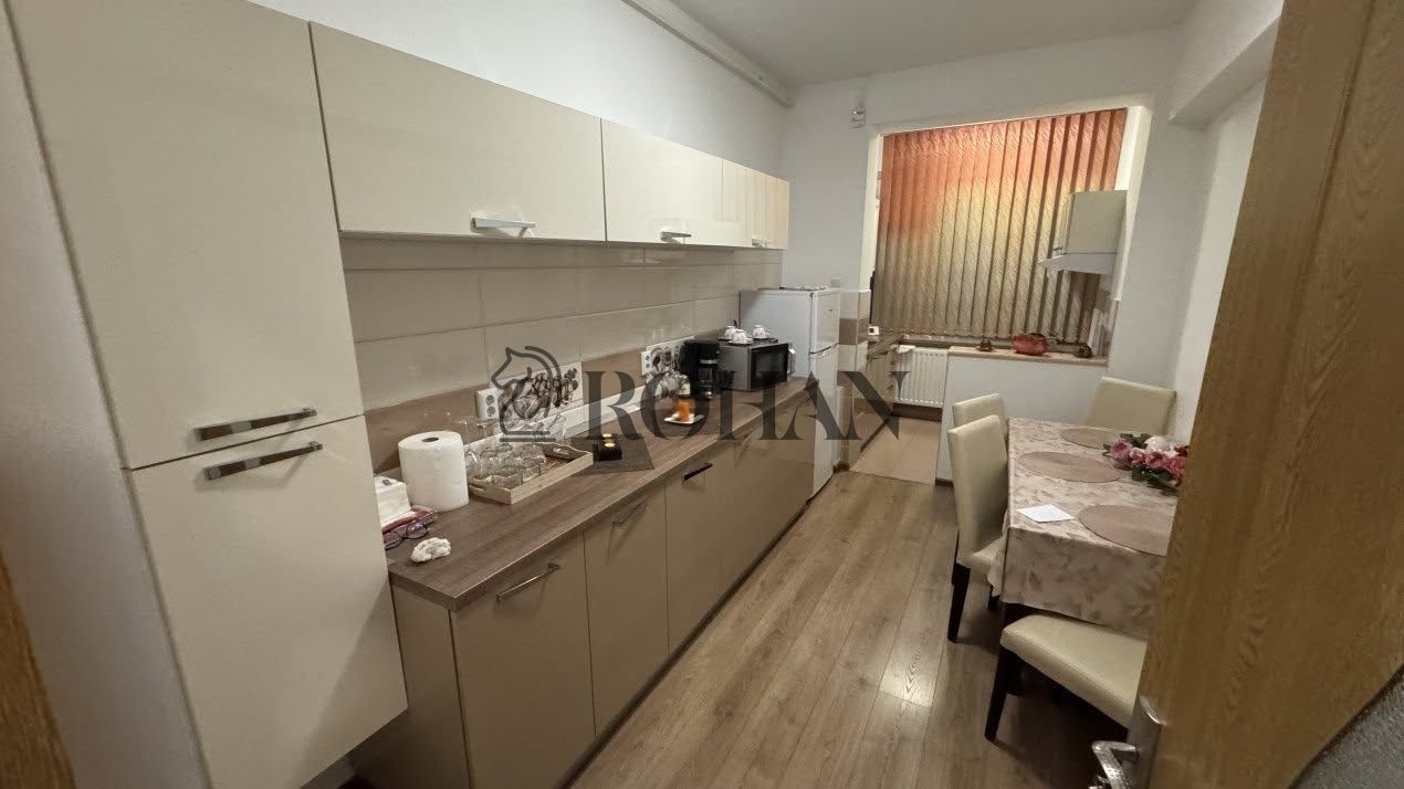 Apartament 4 camere - Anghel Saligny - Scara Interioara - Poză 1