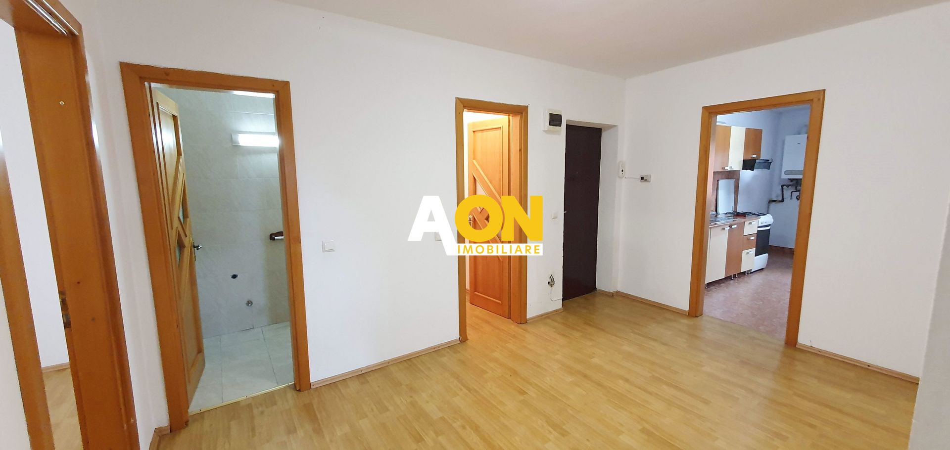 Apartament 3 camere, 2 bai, 2 balcoane, et.1, ultracentral, 88 mp util - Poză 5
