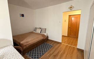 VANZARE Garsoniera in zona Titan - Poză 1