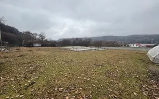 TEREN INTRAVILAN 2200 MP CAMPULUNG ARGES - Poză 43
