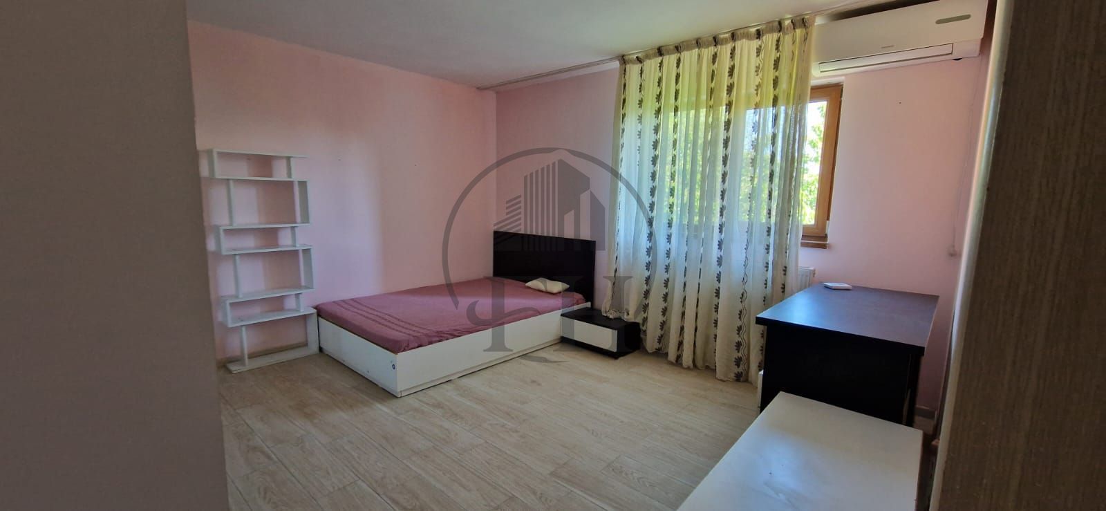 Casă / Vilă cu 5 camere de închiriat în Coiciu, Constanta - Poză 6