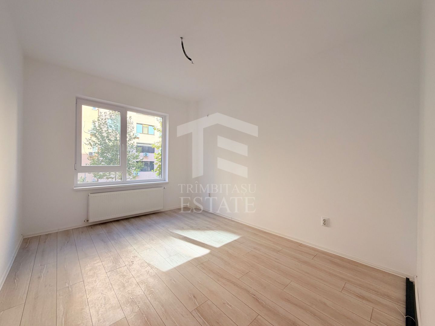 Garsoniera de Inchiriat | Militari Residence | Parter Inalt | Centrala - Poză 1