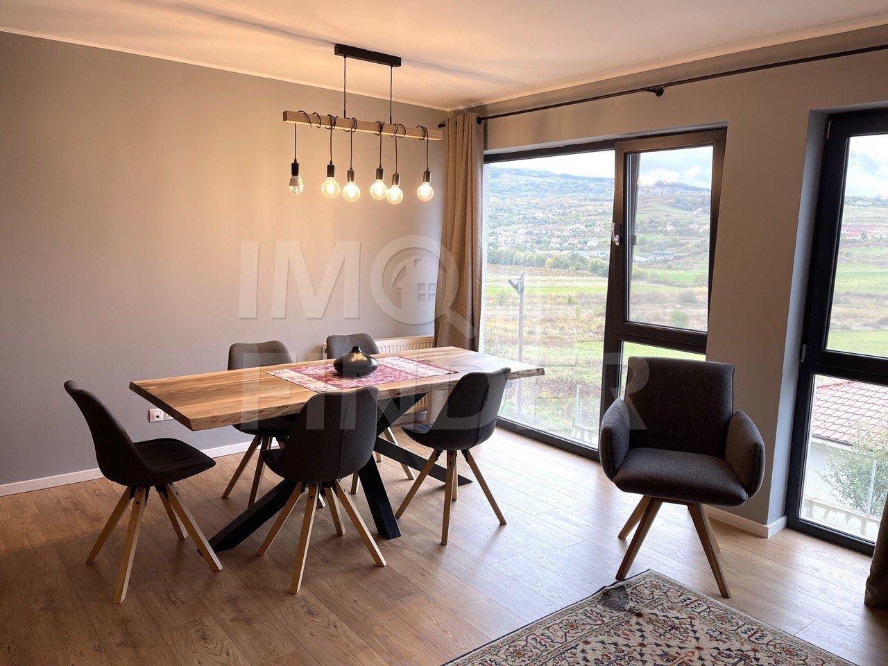 Apartament 3 camere 81 mp, garaj, zona Borhanci - Poză 3