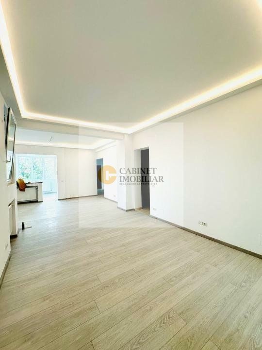 Apartament de vanzare 3 camere Calea Victoriei! - Poză 8