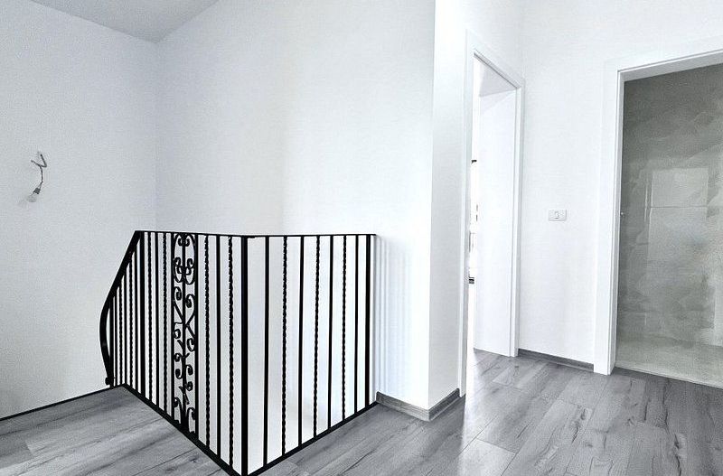 Duplex 5 camere, zona liniștită - Socar -  Dumbrăvița - Poză 21