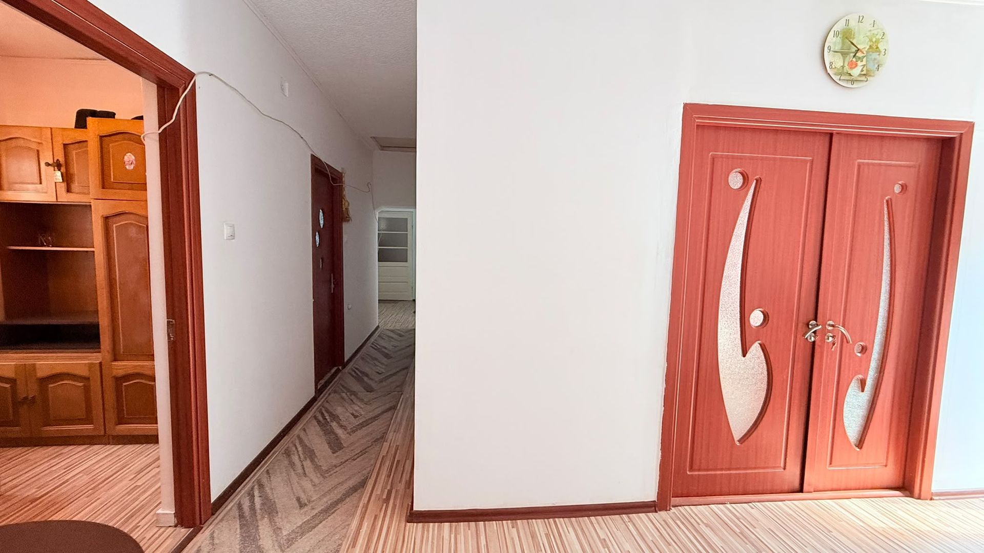 Casă de vânzare | 5 camere| Teren 428 mp | Voluntari, lângă Școala 1 - Poză 9