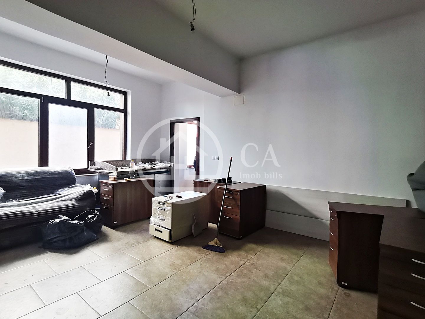 Casa de închiriat cu 7 camere în zona Dimitrie Cantemir, Oradea - Poză 10