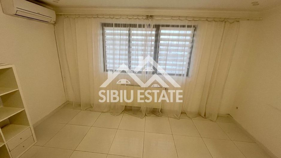 Spatiu comercial LA PRET DE APARTAMENT in Sibiu cu s. utila 56 mp.- Zona Rahovei - Poză 20
