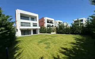 Vila de lux langa lacul Grivita in ansamblu exclusivist - Poză 13