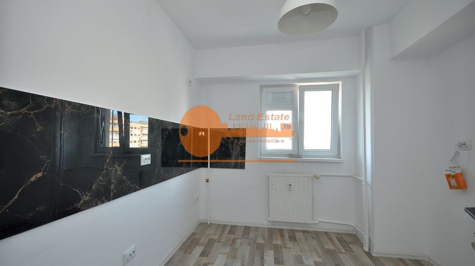 Apartament cu 3 camere in zona Pacii-Apusului - Poză 12