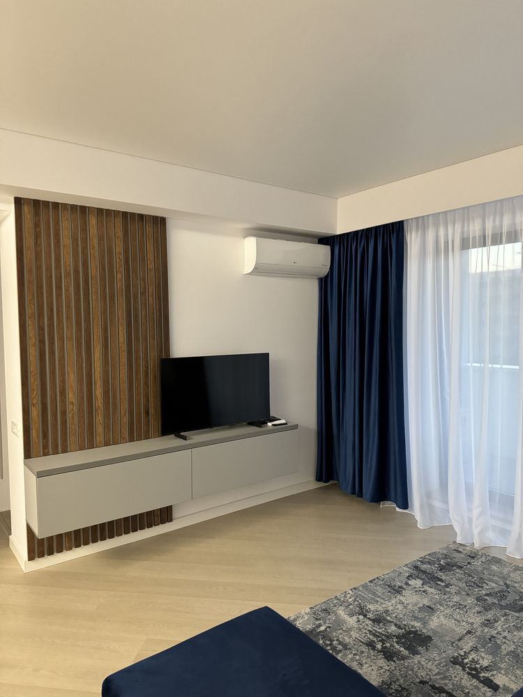 De inchiriat | 2 camere | Cortina North Pipera - Poză 1