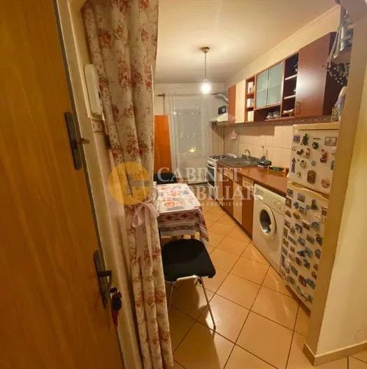 Nicolina- Apartament 2 Camere Decomandat Bloc 1986 - Poză 5