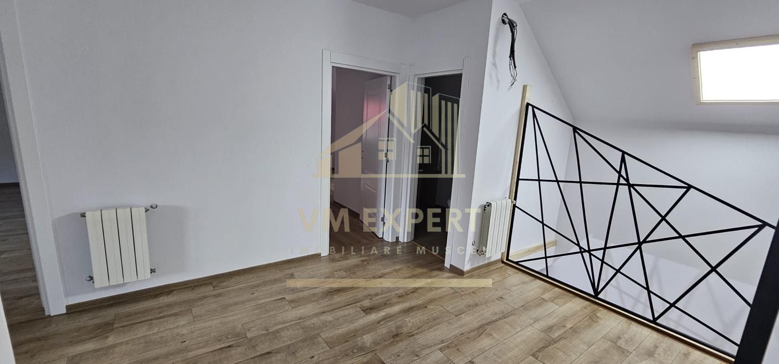 CASĂ 4 CAMERE TEREN 177MP RUCĂR ARGEȘ - Poză 26