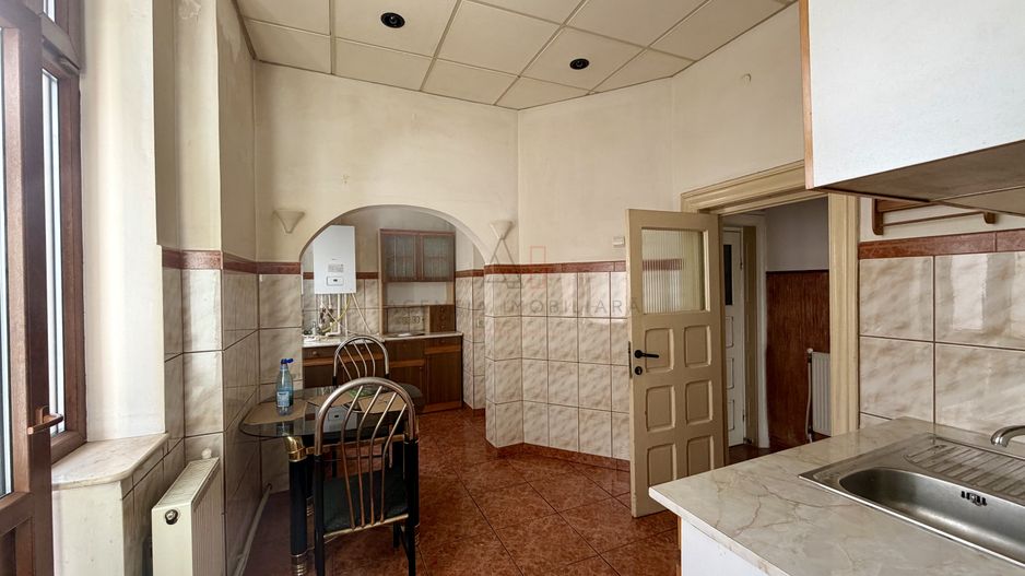 Apartament 3 Camere | Vila Interbelica | Comision 0| - Poză 4