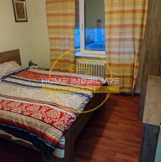 Apartament cu 4 camere/ 93mp/ zona Alexandru cel Bun - Poză 1