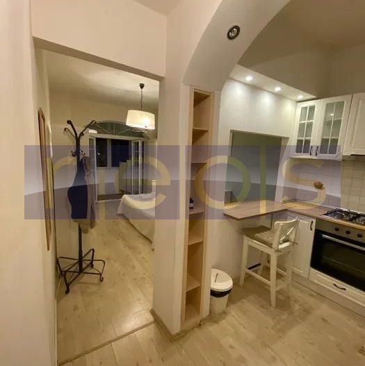 OCAZIE VANZARE GARSONIERA BOEMA 30MP ROMANA UNIVERSITATE ATENEU ULTRACENTRAL - Poză 6