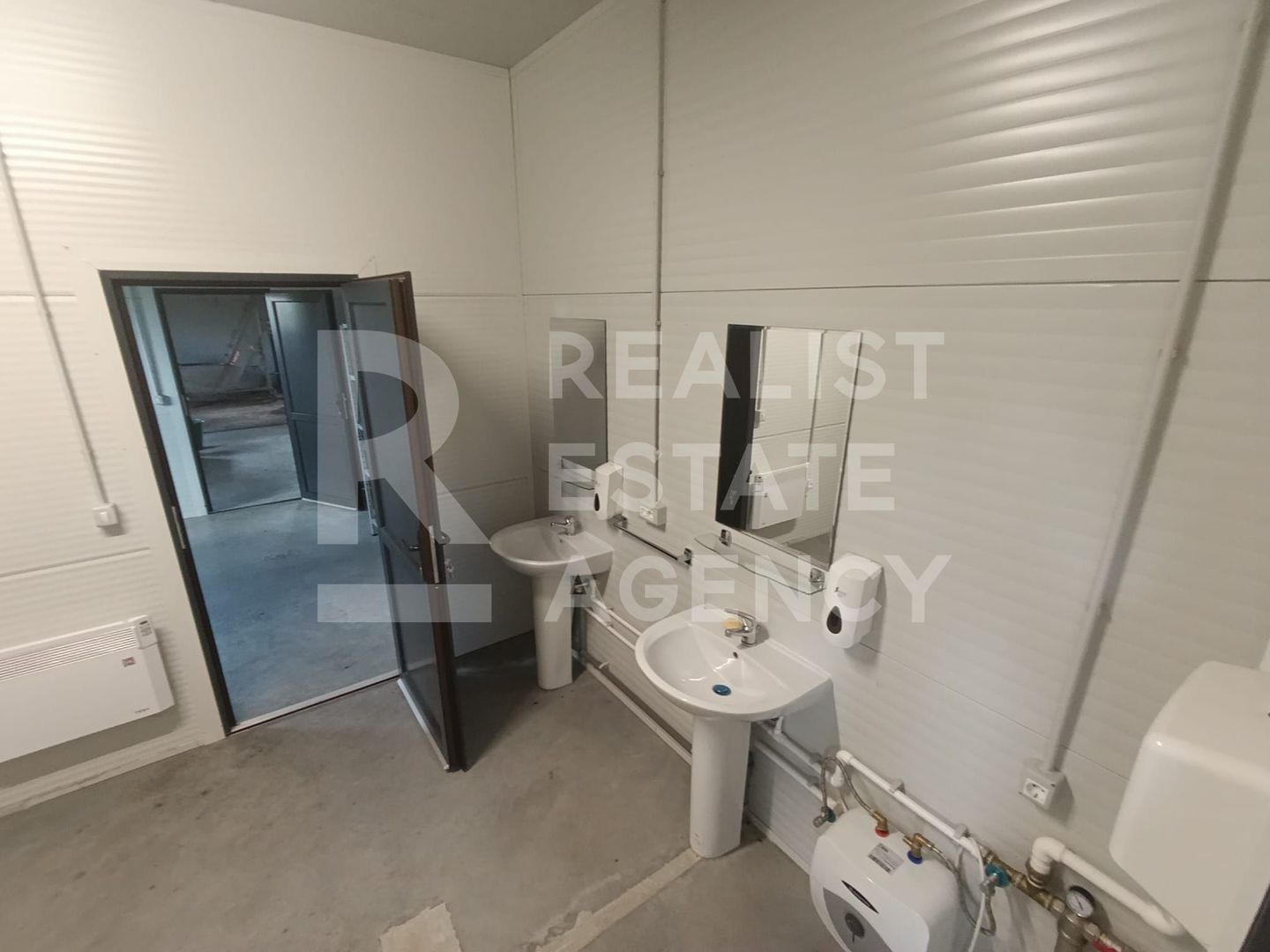 Spațiu comercial, producere+plantație de aronie, Timiș - Poză 15