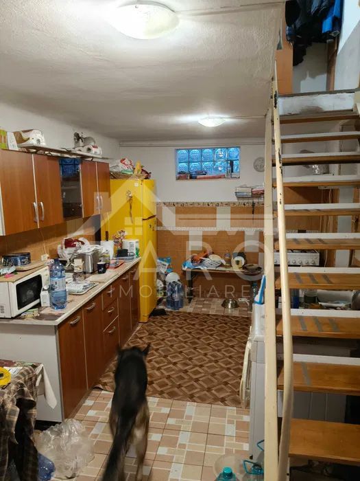 🏡 Vând casă 4 camere - Poză 3