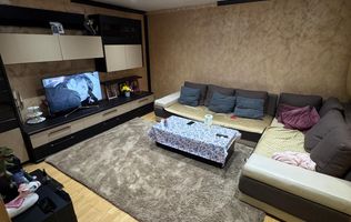 Casă P+M pe strada Tineretului