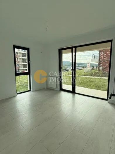 2 Camere Decomandat + Gradina proprie  - 60  mp - Poză 3