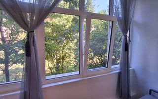Apartament 2 camere , parter inalt , cu loc de parcare. - Poză 6
