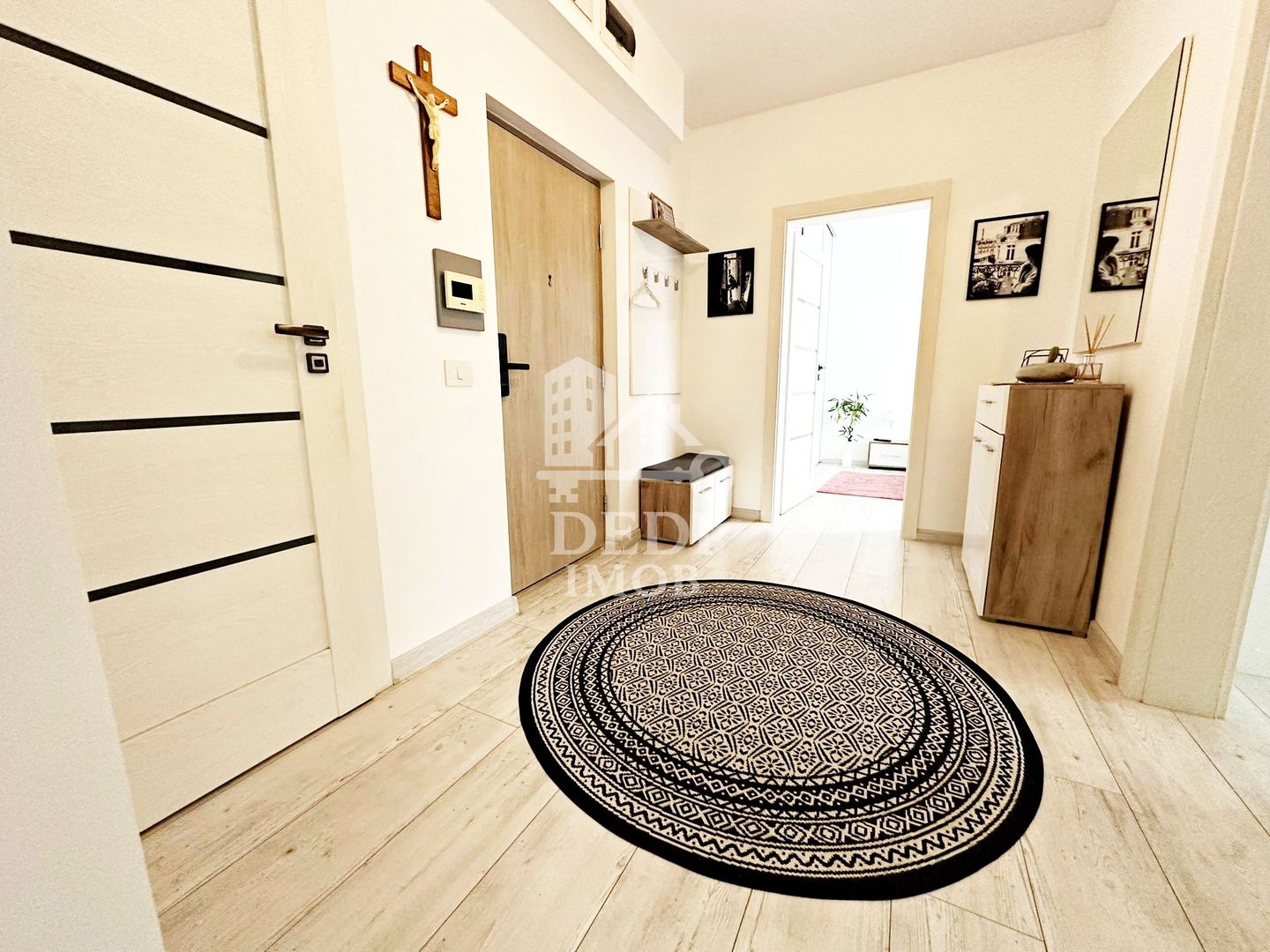 Apartament cu 3 camere de inchiriat Ceyrat, Oradea - Poză 5