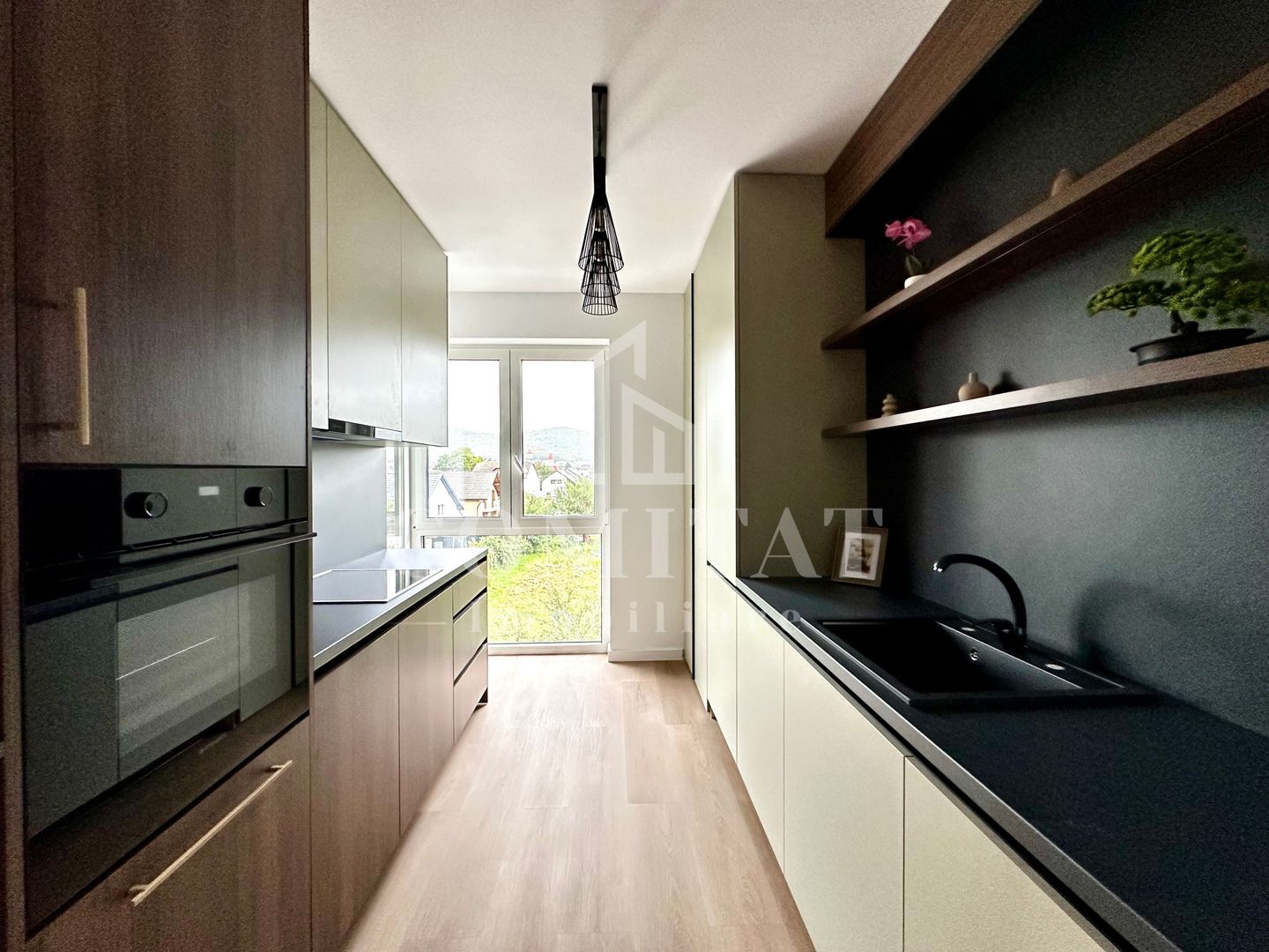 Apartament ultrafinisat | Etaj intermediar | Zona Str Tineretului - Poză 14
