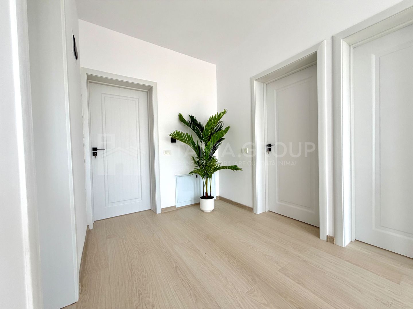 Casă premium 4 camere | Prima închiriere| 3 băi | Pet Friendly | Cristian - Poză 21