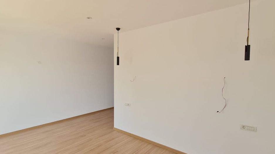 Minimalist în Timișoara - Poză 39