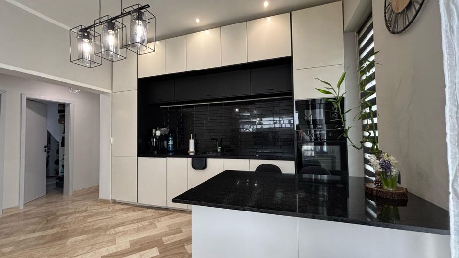 CONFORT la standarde inalte! Penthouse deosebit pe 2 niveluri zona Shopping City - Poză 4