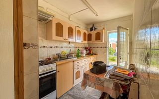 LINIȘTE, LUMINĂ, NATURĂ | Garaj Demisol | Teren 490MP | Utilata Si Mobilata - Poză 10