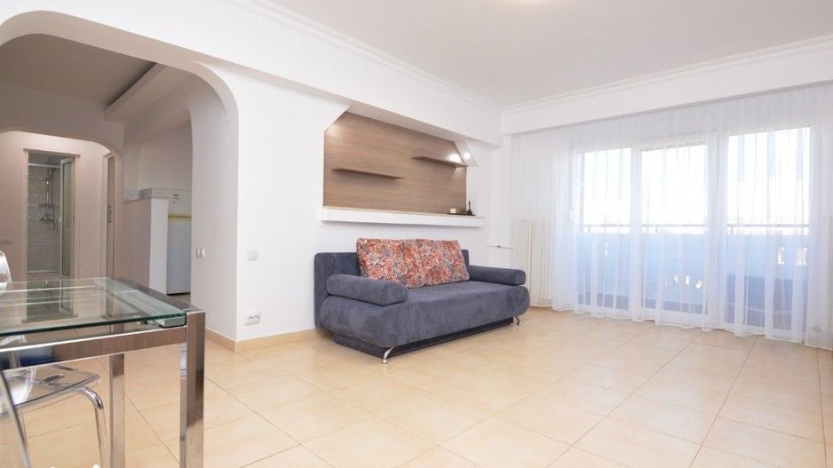 De Inchiriat Apartament Ultracentral Unirii, renovat complet - Poză 2