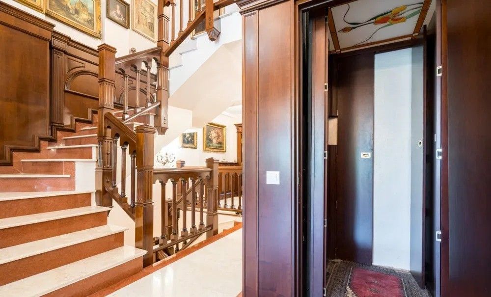 Vila exclusivistă de inchiriat | pe malul lacului Snagov - Poză 9