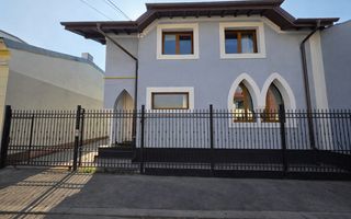 Proprietate exclusivistă | Vilă premium Ploiești – Str. Cerceluș nr. 3 - Poză 1