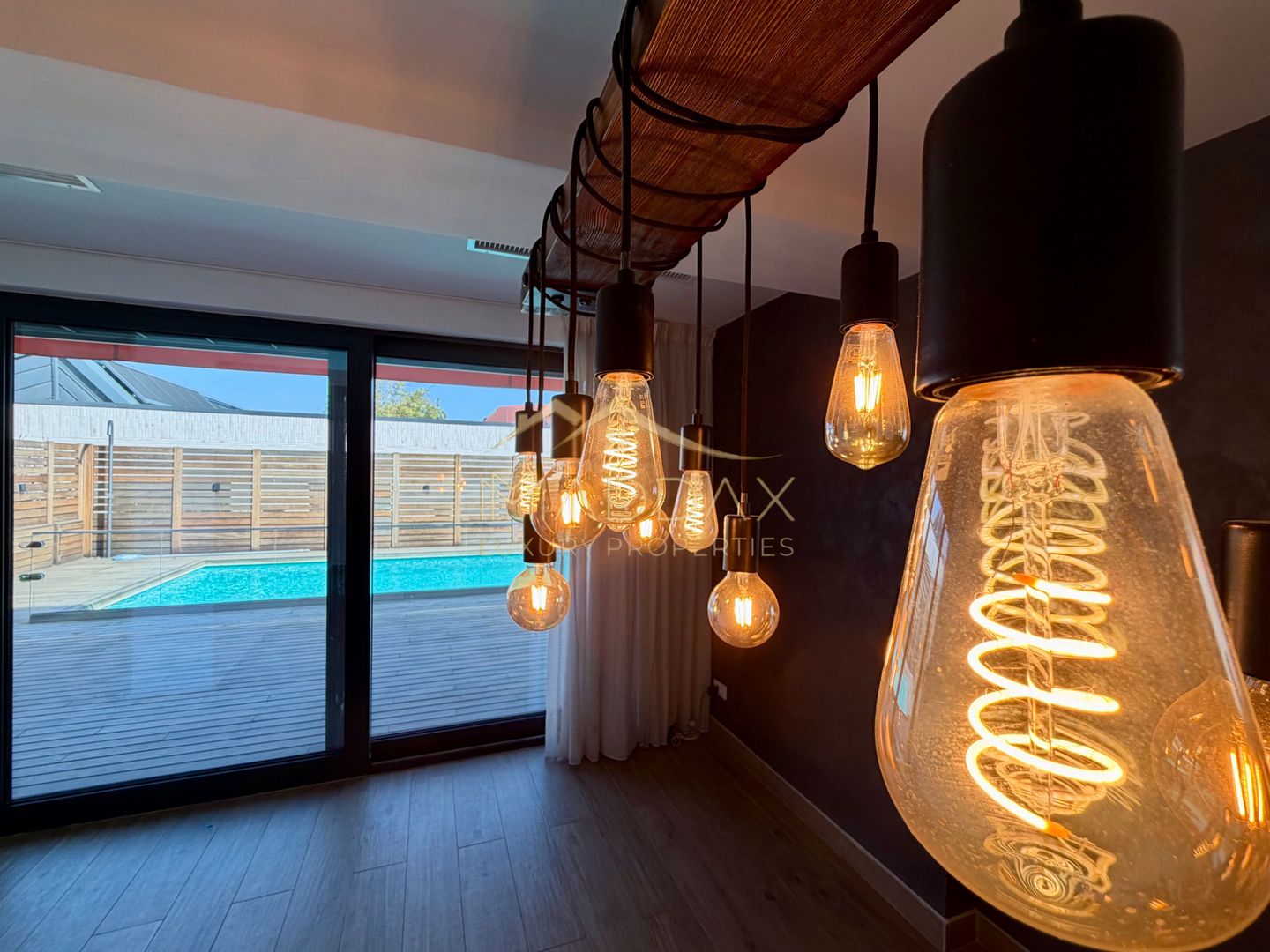 Vila Exclusivista *615mp* - teren 625mp // Erou Iancu Nicolae - Cambridge School - Poză 10