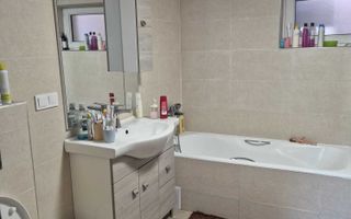 BRASADAS vinde casă familială cu 4 cam zona Titulescu. - Poză 8
