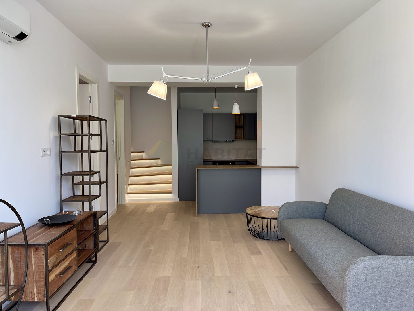 Vila urbane 4 camere | Tunari-Parc - Poză 3