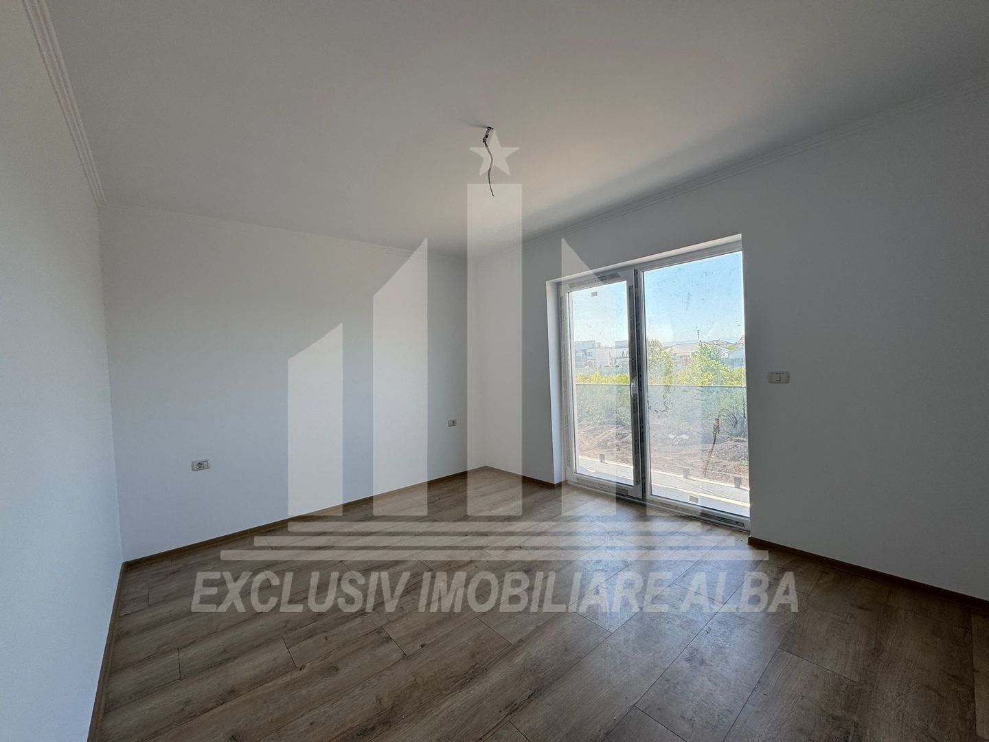 Casa in regim cuplat de vanzare, Cetate - Poză 10