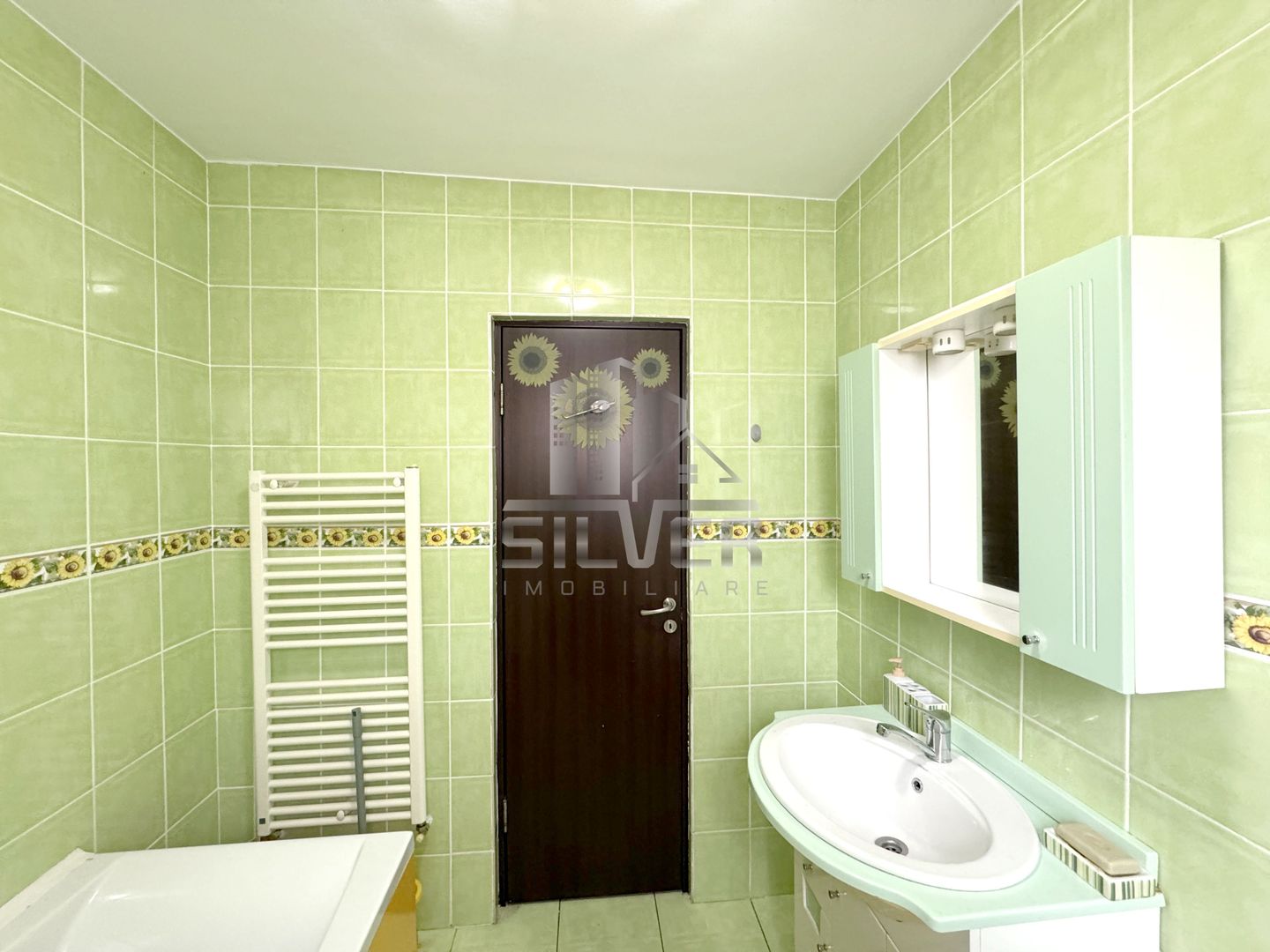 Apartament cu 2 camere /61 mp/parcare cu CF/zona Parcul Poligon. - Poză 10