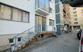 Spatiu comercial /parter de bloc /zona buna/vizibilitate stradala - Poză 18