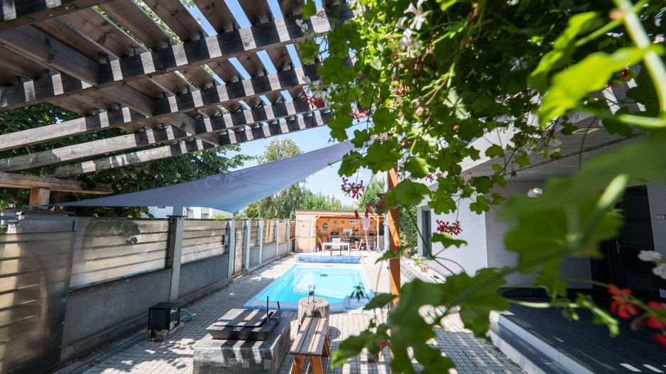 Casa de vanzare Ford Cassia Park - Poză 2