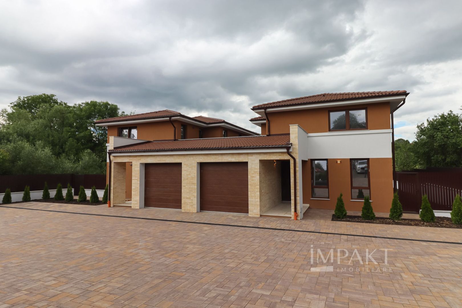 Case cuplate 5 camere si teren de 700 m2 in Feleacu - Poză 34