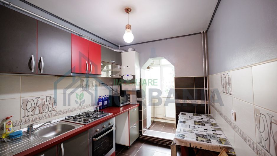Apartament 2 camere decomandat de inchiriat, etaj 3/4, zona Alexandru cel Bun – mobilat si utilat premium - Poză 8