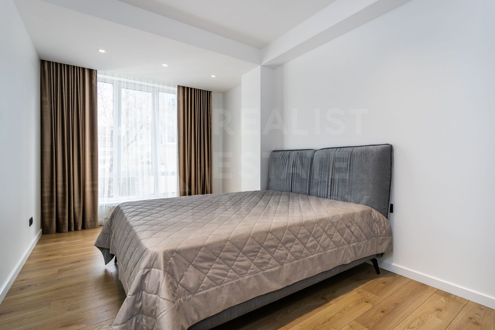 Chirie apartament, 2 camere, str. Mitropolit Varlaam, Centru - Poză 5