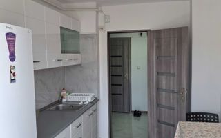 Apartament de inchiriat 3 camere | Crangasi | Decomandat | Prox Metrou - Poză 2